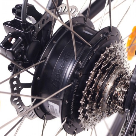NCM M7 27,5 Zoll E-MTB schwarz