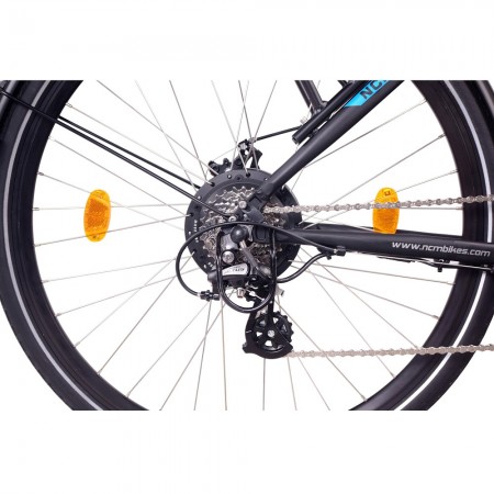 NCM Milano 26 Zoll Trekking E-Bike Schwarz