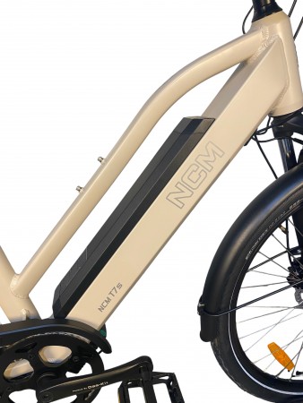 NCM T7s 26 Zoll Trekking E-Bike Sand