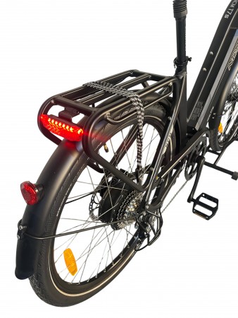 NCM T7s 26 Zoll Trekking E-Bike schwarz